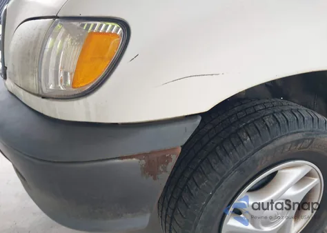 2002 Toyota Tundra из США, поврежденный, VIN 5TBJN32172S229524